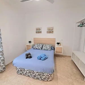 Apt. Cerca De La Playa Y Airport Apartamento