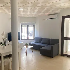Aeropuerto-churriana-golf Apartamento